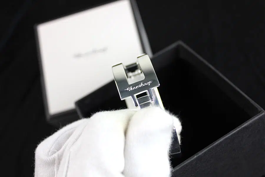 Quality control inspection of lab-grown diamond jewelry