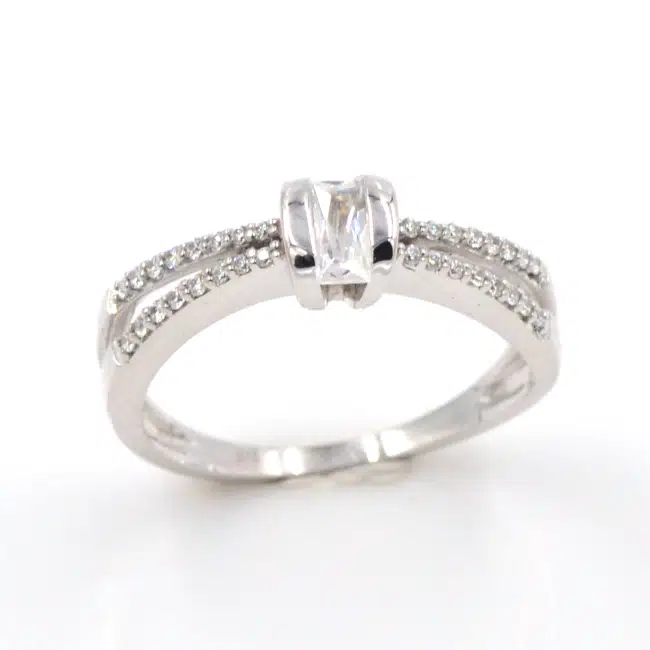 Channel and bar stone settings in a fine jewelry band